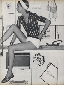 chic_03.thumb.jpeg.a788b2b6a7532cb63ed52fb93071ae89.jpeg