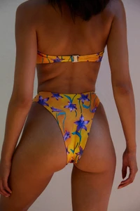 chica-sol-retro-bottoms-DE3C552C-5D48-4D3A-8E6B-9DBC66C7AEA9.webp