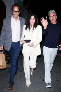 courteney-cox-arrives-for-dinner-at-funke-in-beverly-hills-04-19-2024-6.jpg