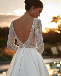 elenamorar_official_437550270_18413605186068863_6352752395272697778_n.jpg