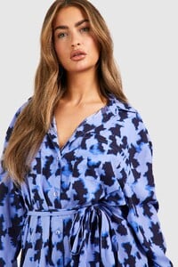 female-cobalt-blur-print-batwing-belted-shirt-dress (2).jpg