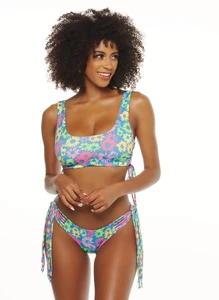 finley-fringe-bottom-picking-daisies-792221_2048x.thumb.webp.266bf6fb781f27adc2cff7827bc4dcc3.webp