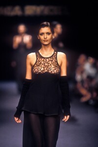 galhardorws94rykiel-20.thumb.jpg.ee49cc30a0a520393fe7cd2504b296d2.jpg