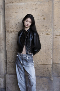 gallery_model_eTB2WYnz_AUd.thumb.jpg.c7921c19b8cbaae3211d4b5245e3b15f.jpg