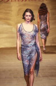 guiness s00blumarine-.jpg