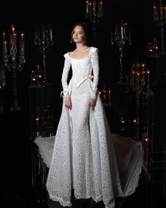 ilanitmizrahi__434034443_18422836939051189_6170400385804180356_n.jpg