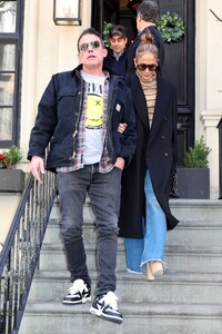 jennifer-lopez-and-ben-affleck-out-in-new-york-03-30-2024-4.jpg