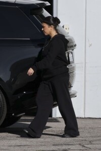 kourtney-kardashian-in-all-black-ensemble-in-la-03-11-2024-3.jpg