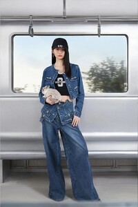 large-1679395217-d2337a2703c0dff64e14720815f2c2be.thumb.jpg.cf24871a4535b57a8ff0e89ff43c3d30.jpg
