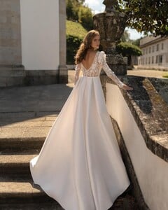 libellebridal_438621683_446612617730713_6692202325162193976_n.jpg