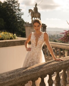 libellebridal_438674667_1606467266787019_6854898173622670717_n.jpg