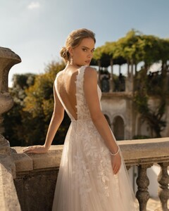 libellebridal_438690737_928096629104943_1095162055253127877_n.jpg