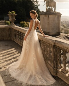 libellebridal_438711976_440369458500978_7864411494768568648_n.jpg