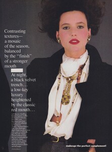 makeup_06.thumb.jpg.b56e803f706b272855fbae0b50787eba.jpg