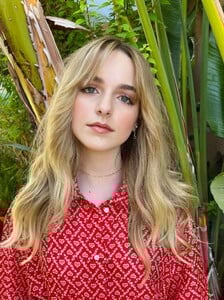 mckenna-grace-08-16-2022-4.jpg