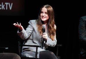 mckenna-grace-a-friend-of-the-family-sag-q-a-in-ny-10-08-2022-5.jpg