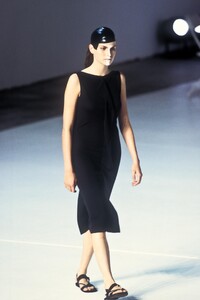 missyR  s98chalayan-85.jpg