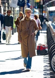 nicky-hilton-in-chic-camel-coat-ensemble-out-in-nyc-04-25-2024-4.jpg