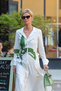 nicky-hilton-in-floral-dress-in-new-york-04-16-2024-2.jpg