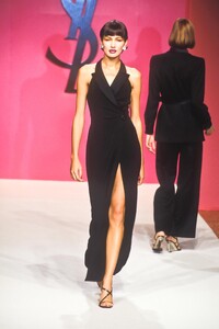 nievesA s98ysl-RTW-5.jpg