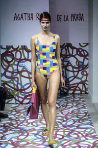 nuria s02agathaRuiz-2.jpg