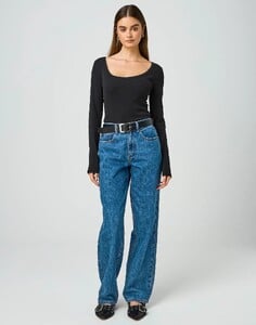 piper-puddle-baggy-jeans-suzy-mid-wash-front-jd51910for.jpg