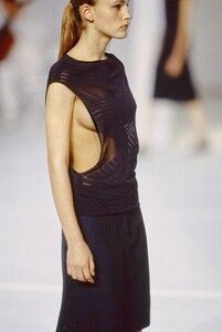 possners98chalayan-v51.thumb.jpg.c18c71baff4a860a9b0c4fed903c081a.jpg