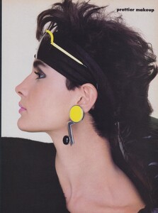 prettier_makeup_04.thumb.jpg.5fd8d369a2fce5ae038df99b7025f9de.jpg