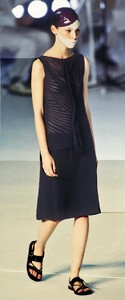 s98chalayan-84.thumb.jpg.cde7febd23b343b747a82713cbb7c67f.jpg