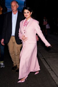 selena-gomez-celebrates-launch-of-rare-beauty-s-pinch-luminous-powder-collection-in-nyc-04-06-2024-9.jpg