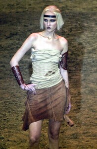 shestakova s01jpGaultier-86b.jpg