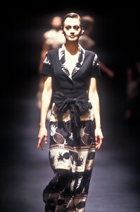 simonsens94rykiel-.thumb.jpg.24ffc0c6ac89860e93c53681f84a6fb7.jpg