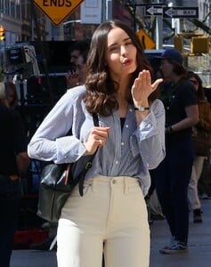 sofia-carson-blowing-kisses-at-the-life-list-set-in-uptown-manhattan-04-16-2024-1.jpg