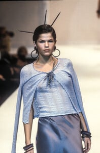 zoeGaze s99blumarine-2b.jpg