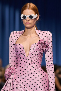 00088-balmain-spring-2024-ready-to-wear-details-credit-gorunway.thumb.jpg.1ba55091716a4fe1ab92db81c5faaeba.jpg
