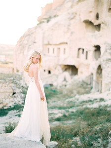 034-truvelle-2018-collection-by-blush-wedding-photography.jpg