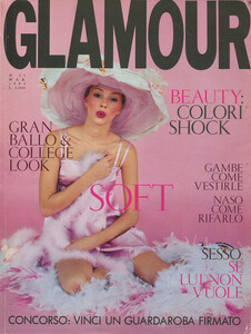 1994-3-glamour-italy-jr_orig.jpg