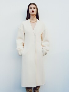 2023-08-02-ww-web-pre-fall-rtw-trend-multibrand-multicategory-hero-2-img.thumb.jpeg.01bd94dbc17b4e2aee67ca8b7653b058.jpeg