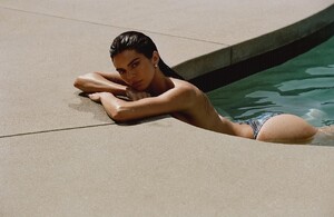 [2024.05.13] kendalljenner_441745415_1176526890265402_5980474510036856299_n.jpg