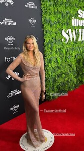 [2024.05.17] mollybsims-444721089_764104339176859_5581309147850628880_n.jpg