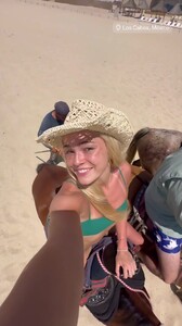 2024_05.27livvydunne_3377462080873043822.thumb.jpg.6524f5aa1e4429fe330a1f5c4c783966.jpg