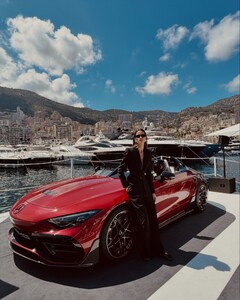 [2024.05.28] izabelgoulart_446343206_375997342117059_484506709899235840_n.jpg