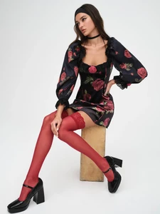 230510_BC_FLL_HO23-BLACK-RED_ROSE_DRESS_0004.webp