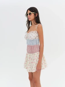 231102_RTW_PDP_CD3376-SU24-PINK-MULTI_0024.webp