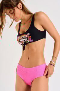 24E-NOUO_LUCKYSUN_LVA01-BIA_SCRUNCHY_JAA93-DEV1.jpg