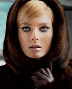 394full-hana-soukupova.thumb.jpg.b88e7b0dffea05c604815a6662f07bb3.jpg
