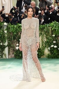 466471857_emily-16.jpg