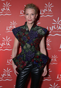 469918797_cate-blanchett-1.jpg