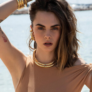 473399361_cara-delevingne-apm-monaco-04.jpg