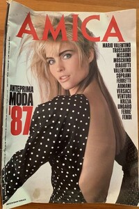 AmicaIT0287coverKimAlexis.thumb.jpg.201faf9042123a0dd4c70a114df8aa05.jpg